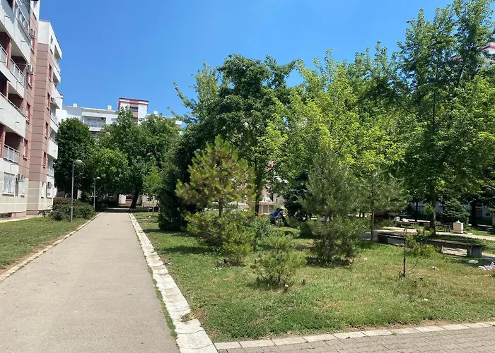 Hill Apartment