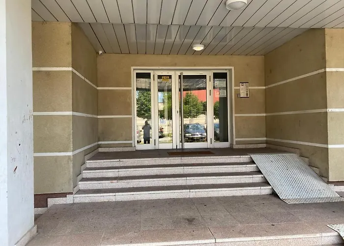 Hill Apartment