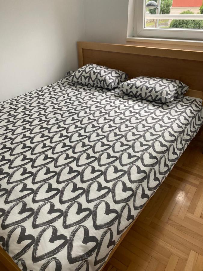 Hill Apartment Belgrad